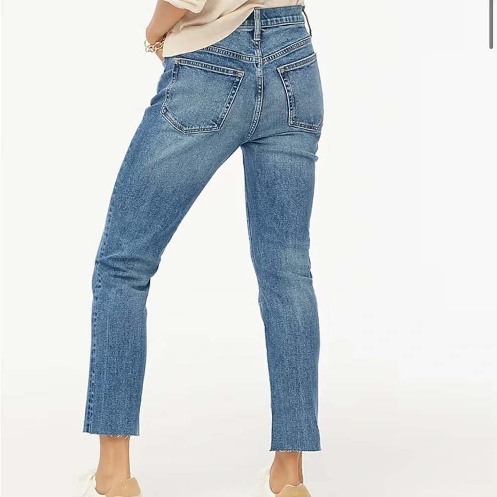 J Crew Essential straight jean in all-day stretch BT020